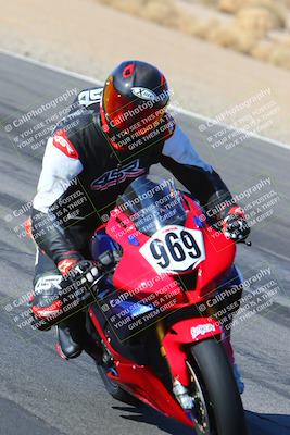 media/Jan-14-2024-SoCal Trackdays (Sun) [[2e55ec21a6]]/Turn 12 Inside (945am)/